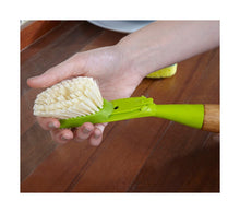 Load image into Gallery viewer, Full Circle - Suds Up - Soap Dispersing Dish Brush (each)